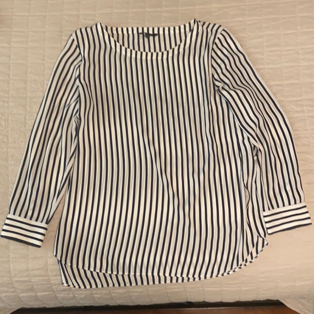 BANANA REPUBLIC BLOUSE